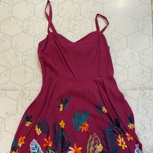 Old Navy summer dress size small.